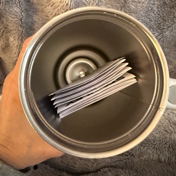 Stanley X Labubu Limited Edition Multicolor Quencher H2.0 Tumbler 40 oz NIB - Picture 6 of 13